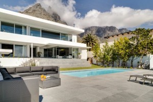 Villa, Cape Town