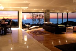 6 bed villa in Cape Town