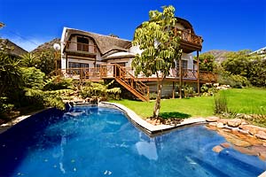 4 bed villa in Cape Town
