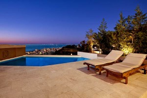 Bantry Bay luxury villa